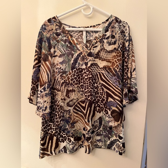 NY Collection Tops - Layered Summer Blouse EUC